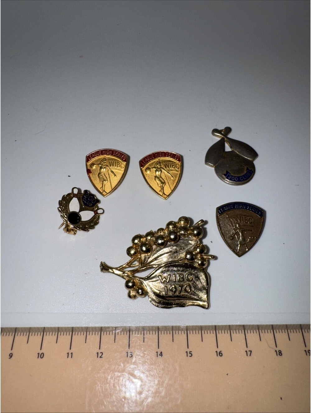 Lot Of (6) Vintage WIBC Bowling Brooch Pins And Charm